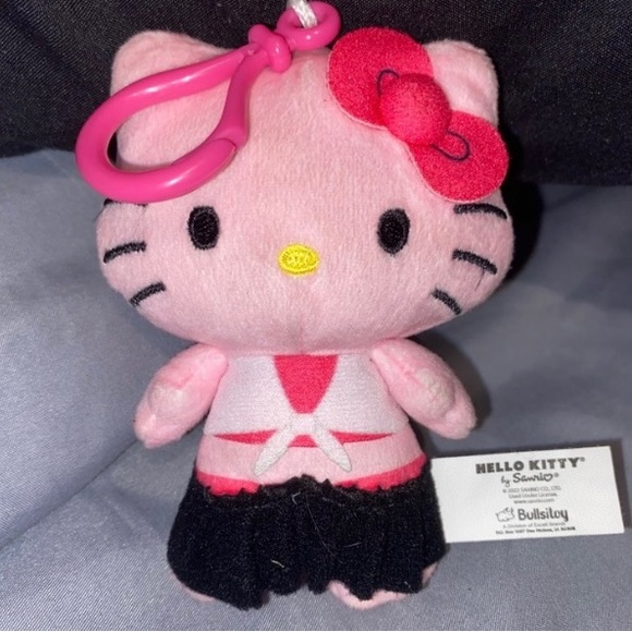 Sanrio Other - Sanrio Pink Hello Kitty Plush Clip💗💗
